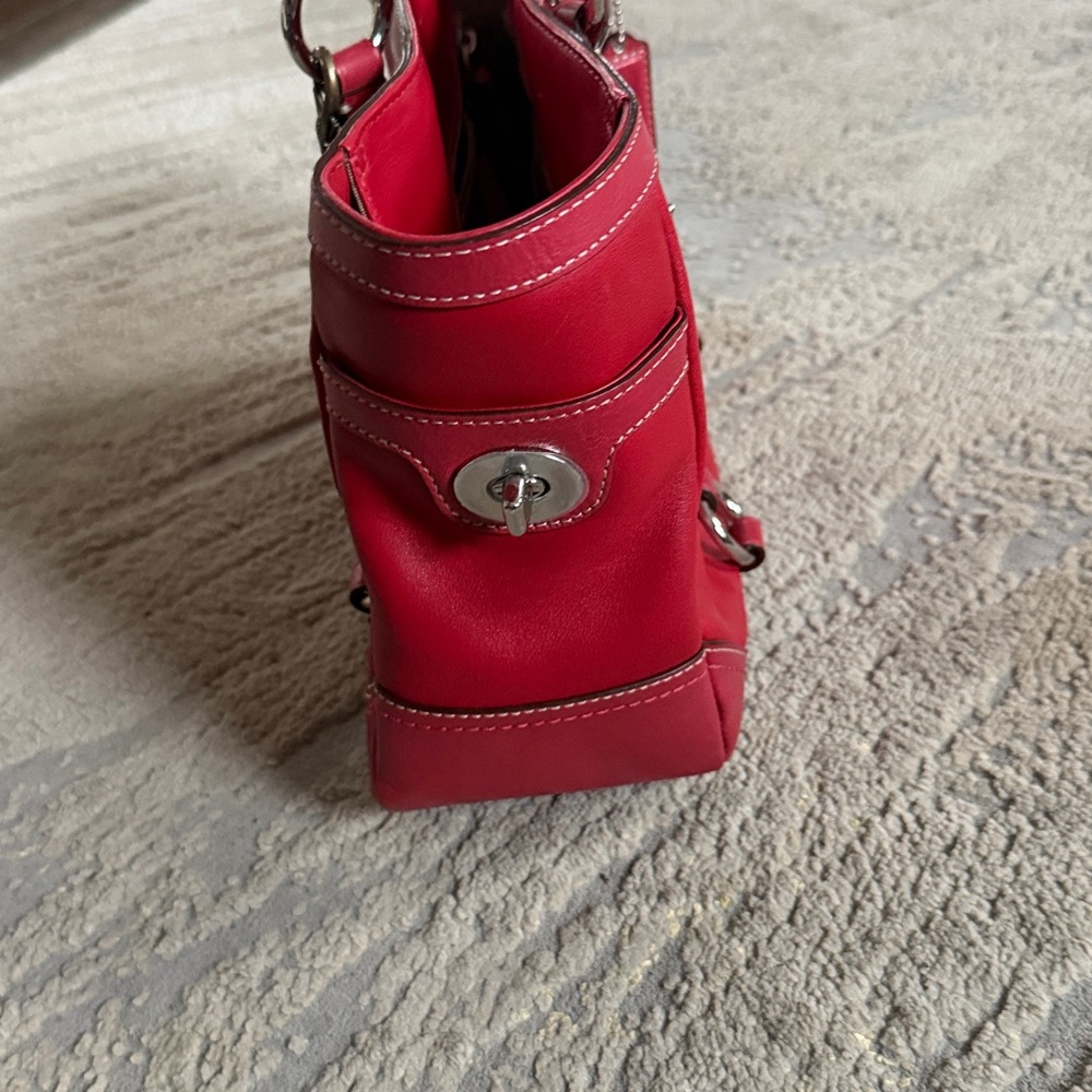 Coach Red Leather Tote 2010 East/West Gallery Medium 12343 Shoulder Bag SV EuC - Picture 4 of 13